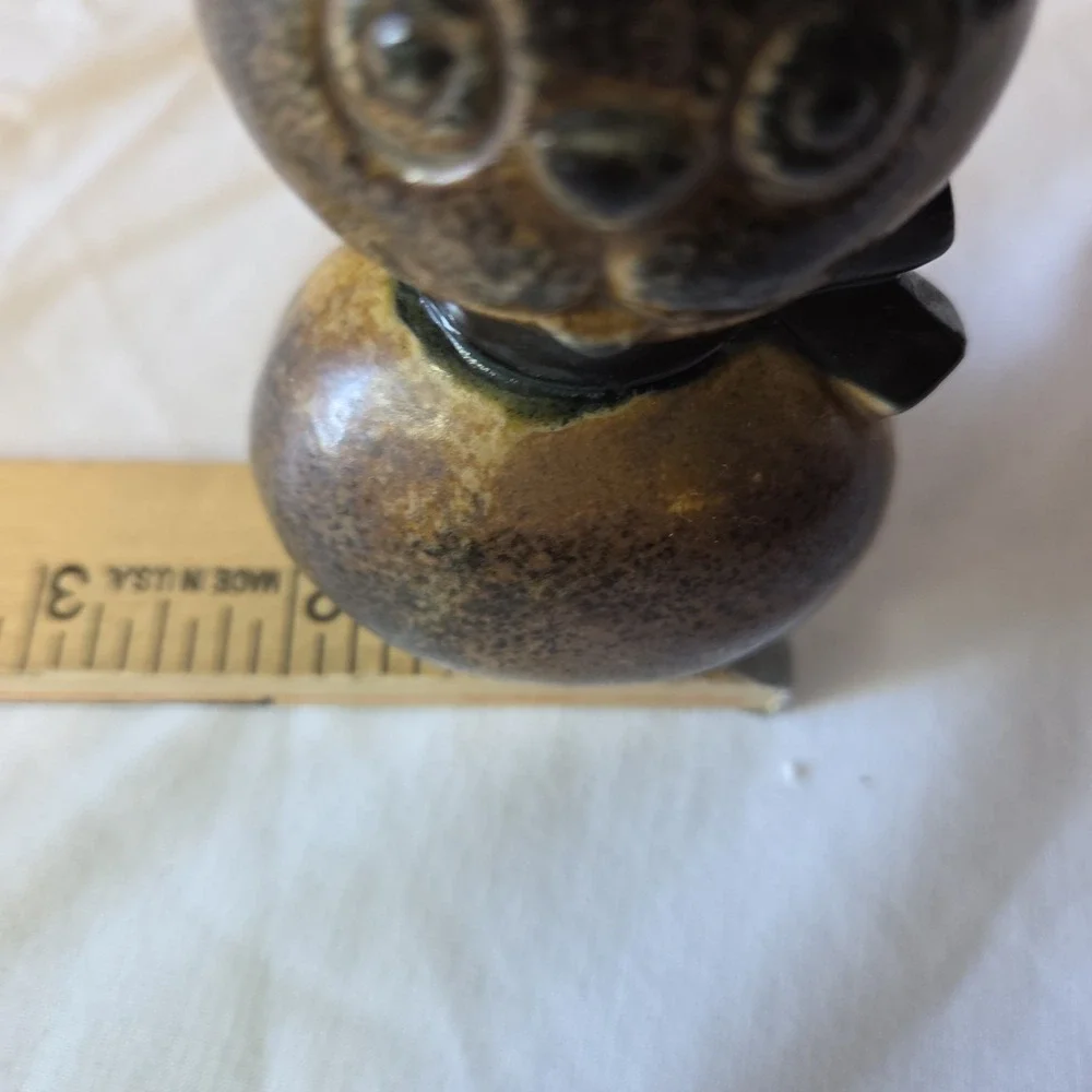 Vtg Brown Stoneware Cat Kitten Salt &‎ Pepper Shakers Made Japan 3.25 Inches